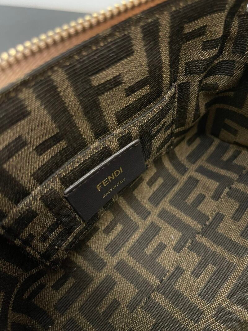 errewwererwrwerwe_6_.jpg Fendi By The Way Boston-17*8*12CM