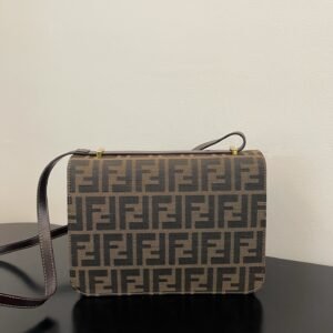 ewe-098790_7_.jpg Fendi Vintage Handbags-24x18x8CM