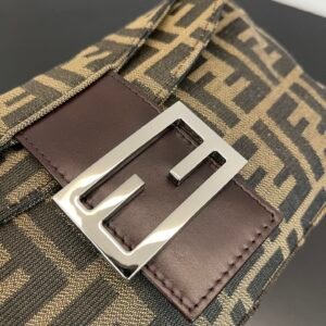 ewe-098794_5_.jpg Fendi Vintage Handbags-26x13x8CM