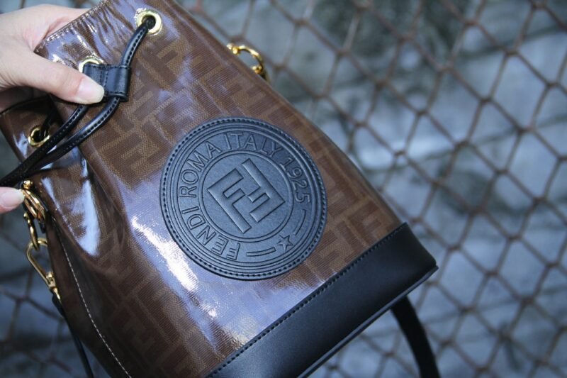 Fendi Bucket-17*15*25CM