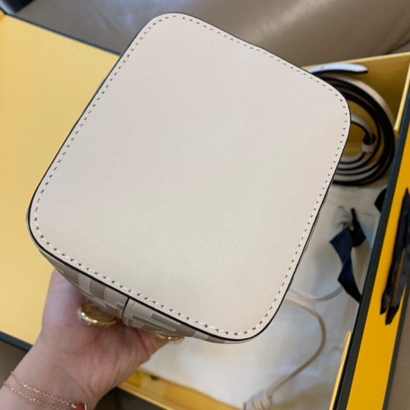 fdbag-19434244rwerwe_8_.jpg Fendi Mon Tresor Bucket-18*12*10CM