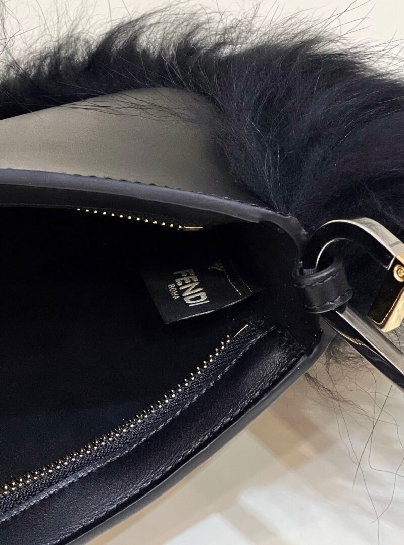 Fendi O-lock Clutch Bags-32*11*5CM