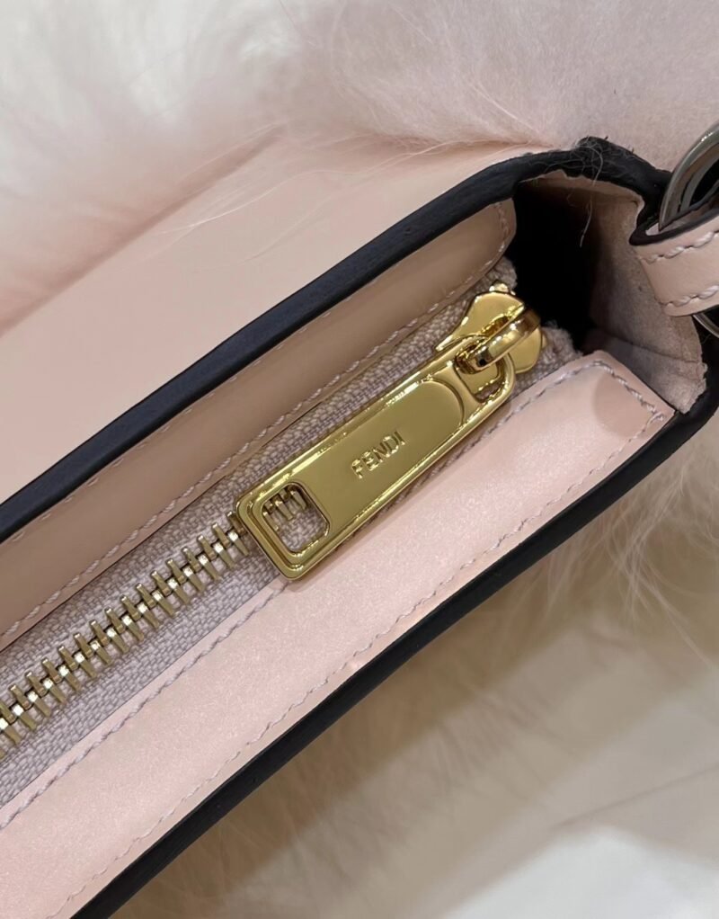 Fendi O-lock Clutch Bags-32*11*5CM