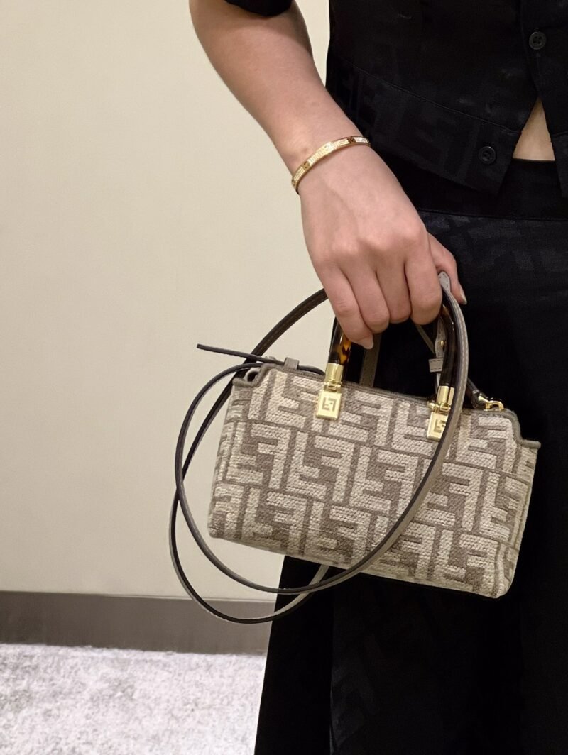 Fendi By The Way Boston-17*8*12CM