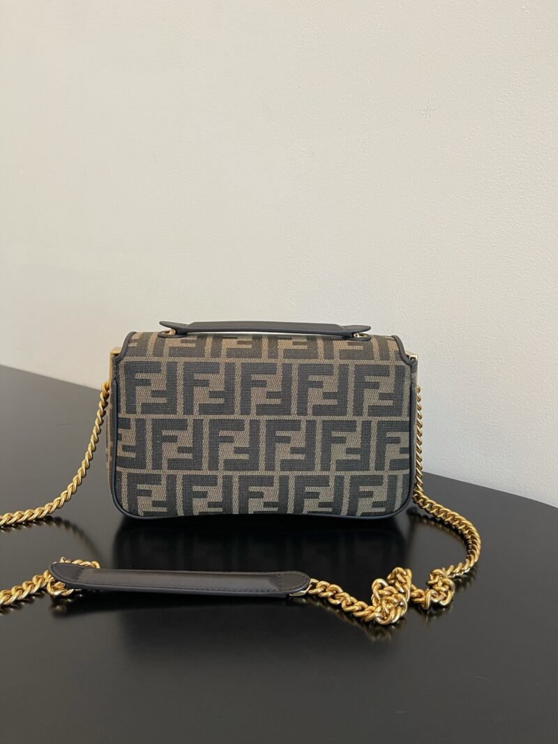 FendI Baguette Bag-24x14x7CM