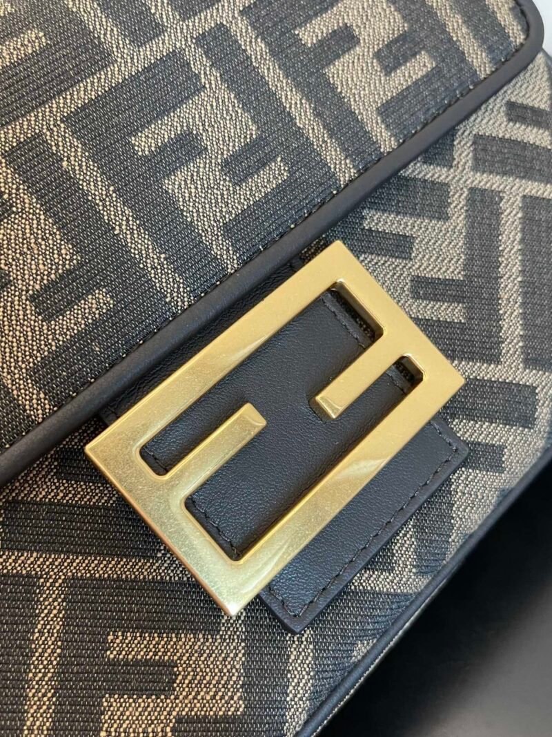 FendI Baguette Bag-24x14x7CM