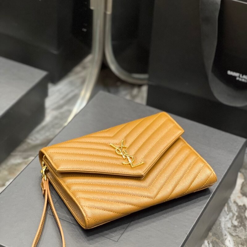 YSL Pouch-‎21×6×3CM