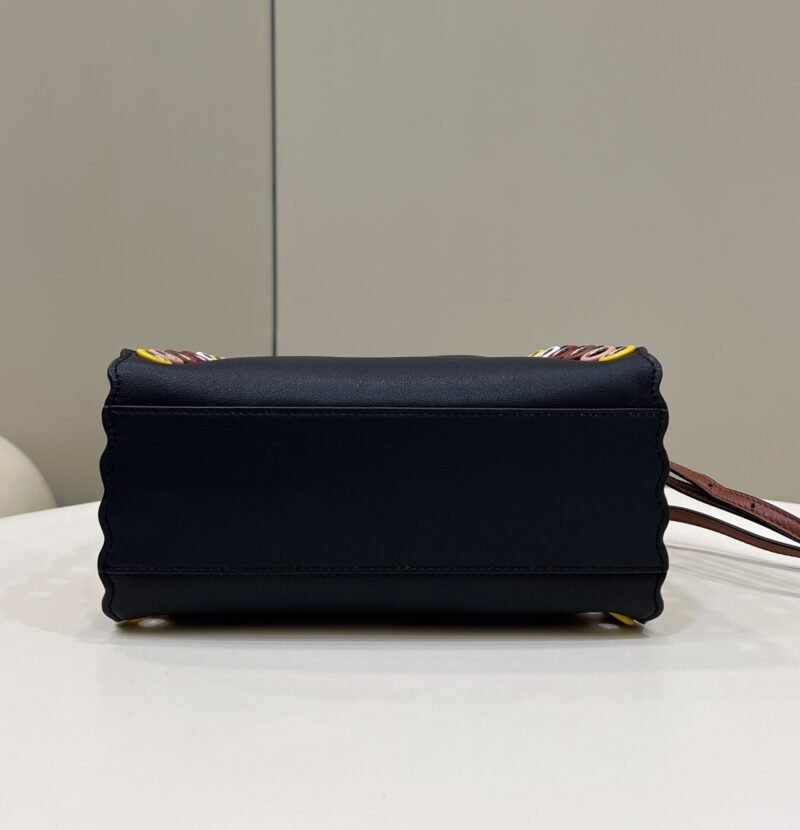 Fendi PeekabooTote-24CM