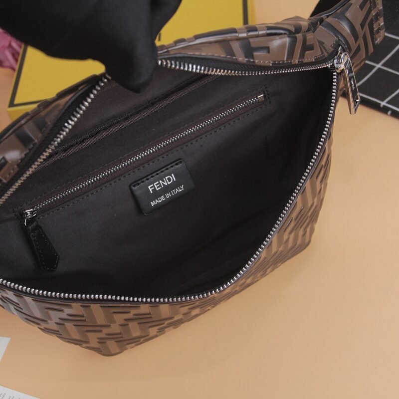 Fendi Waist Bag-18*20*7CM