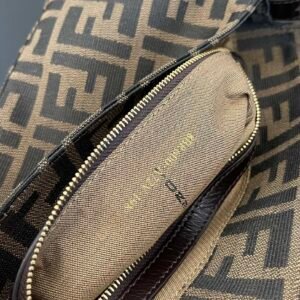 FendI Medium Baguette Bag-26x15x4CM