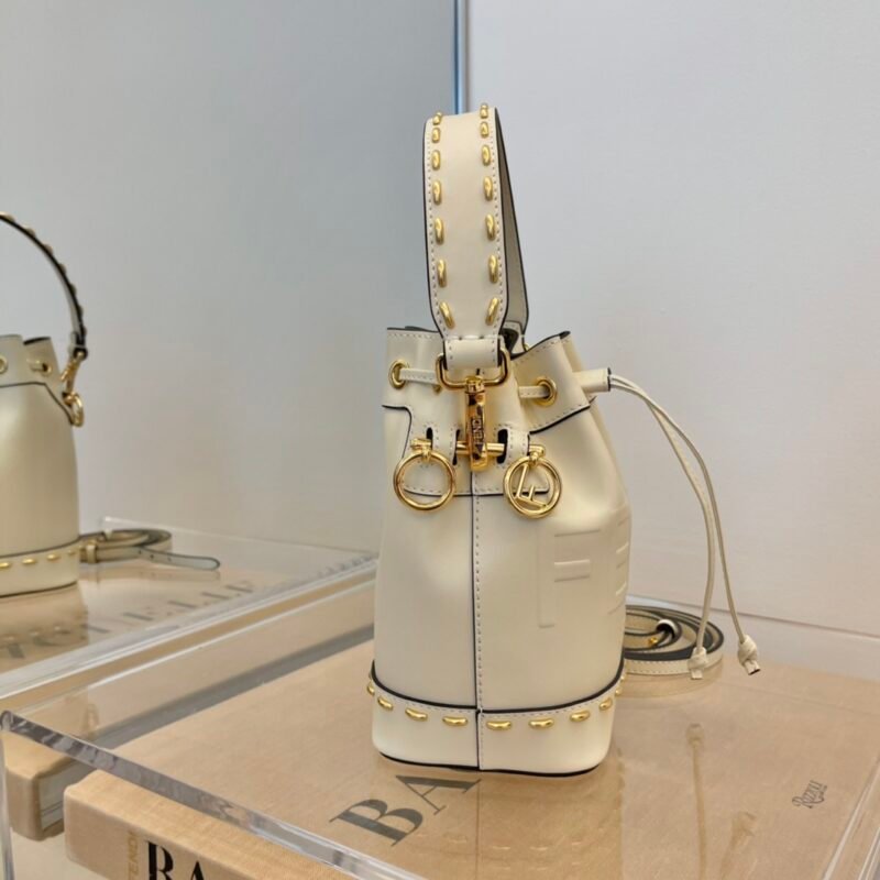 Fendi Mini Mon Tresor Bag -12x18x10CM