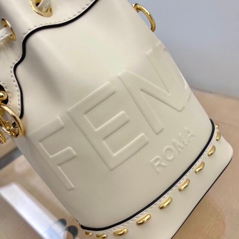 Fendi Mini Mon Tresor Bag -12x18x10CM
