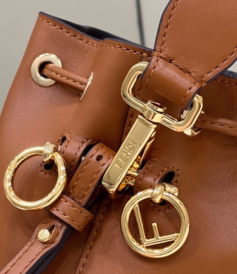 fs-059243rewrewr_5_.jpg Fendi Mini Mon Tresor Bag -12x18x10CM