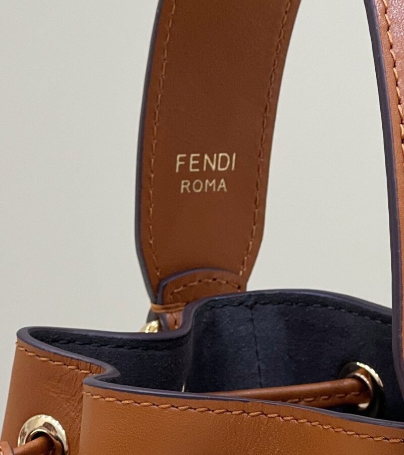 fs-059243rewrewr_7_.jpg Fendi Mini Mon Tresor Bag -12x18x10CM