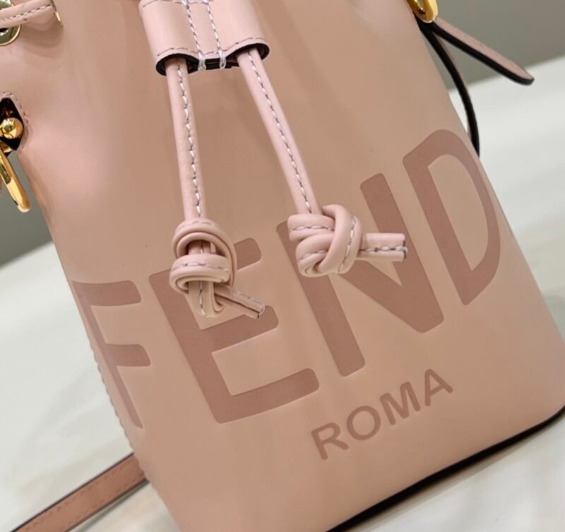 Fendi Mini Mon Tresor Bag -12x18x10CM