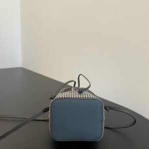 Fendi Mini Mon Tresor Bag -12x18x10CM