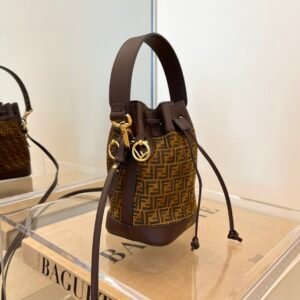 fs-09243rewrew_4_.jpg Fendi Mini Mon Tresor Bag -12x18x10CM