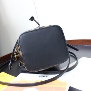 fs-0964323erwrwe_2_.jpg Fendi Mini Mon Tresor Bag -18*12*10CM