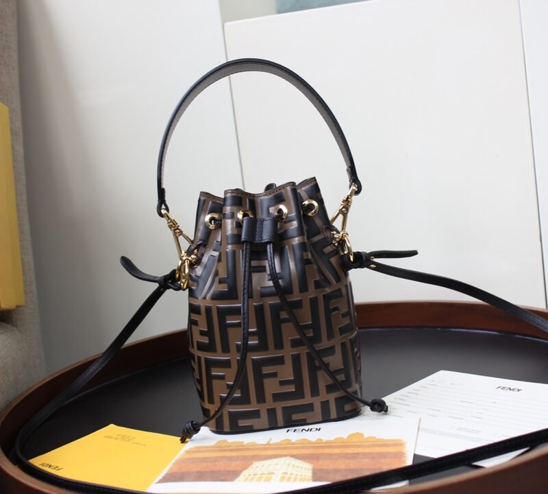 Fendi Mini Mon Tresor Bag -18*12*10CM