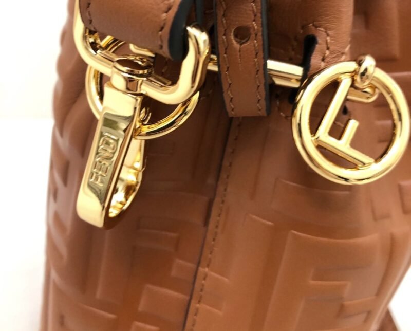 Fendi Mini Mon Tresor Bag -12x18x10CM