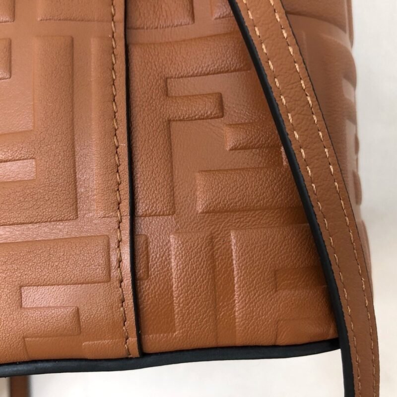 Fendi Mini Mon Tresor Bag -12x18x10CM