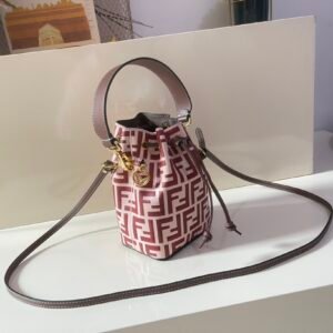 Fendi Mini Mon Tresor Bag -12x18x10CM