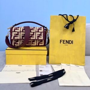 Fendi Medium Baguette Bag-26x15x4CM