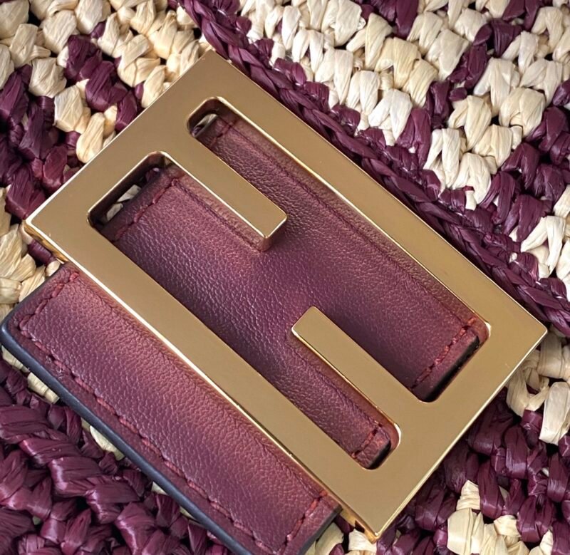 Fendi Medium Baguette Bag-26x15x4CM