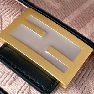 Fendi Medium Baguette Bag-26x15x4CM