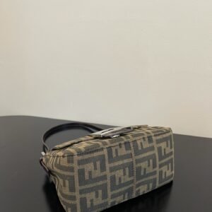 fs-98433221rrwewre_4_.jpg FendI Small Baguette Bag-20x15x9CM