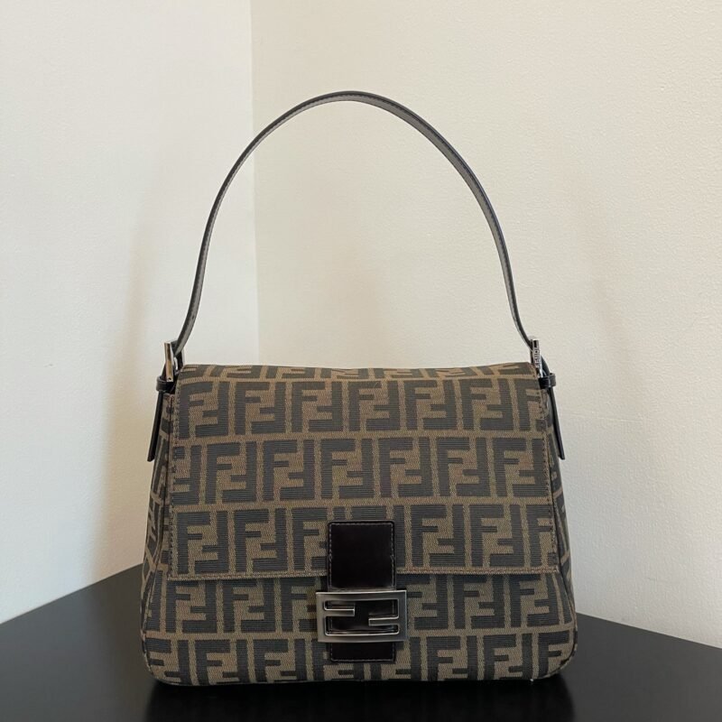 FendI Large Baguette Bag-29x21x12cm