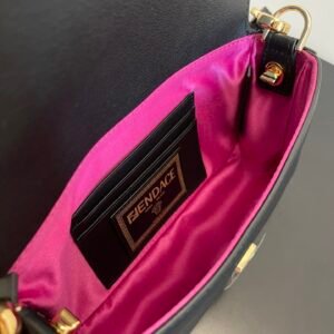 FendI Small Baguette Bag-20x15x9CM