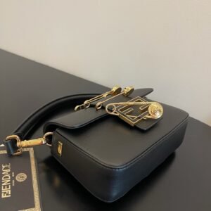 FendI Small Baguette Bag-20x15x9CM