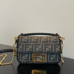 FendI Small Baguette Bag-20x15x9CM