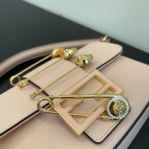 FendI Small Baguette Bag-20x15x9CM