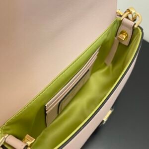 FendI Small Baguette Bag-20x15x9CM