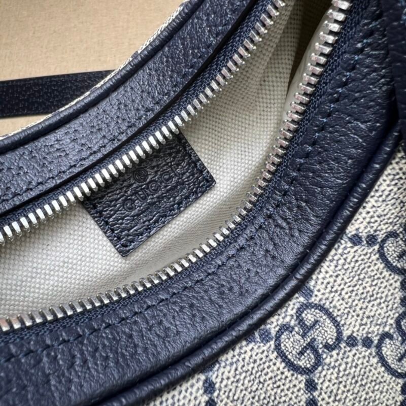 Gucci Attache Small Shoulder Bag-23*22*5CM