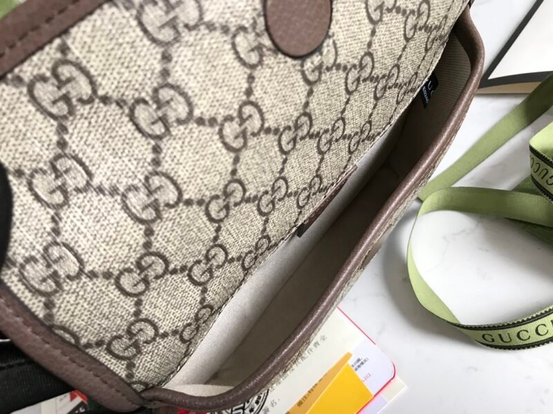 GUCCI Vintage GG Supreme Brossbody Bag-20X13X2.5CM