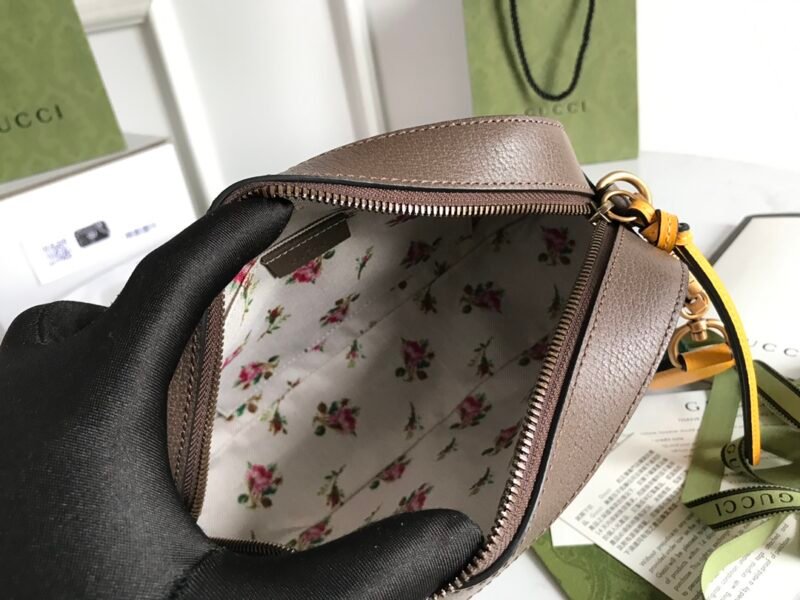 Gucci Vintage GG Supreme-24*15*7.5CM