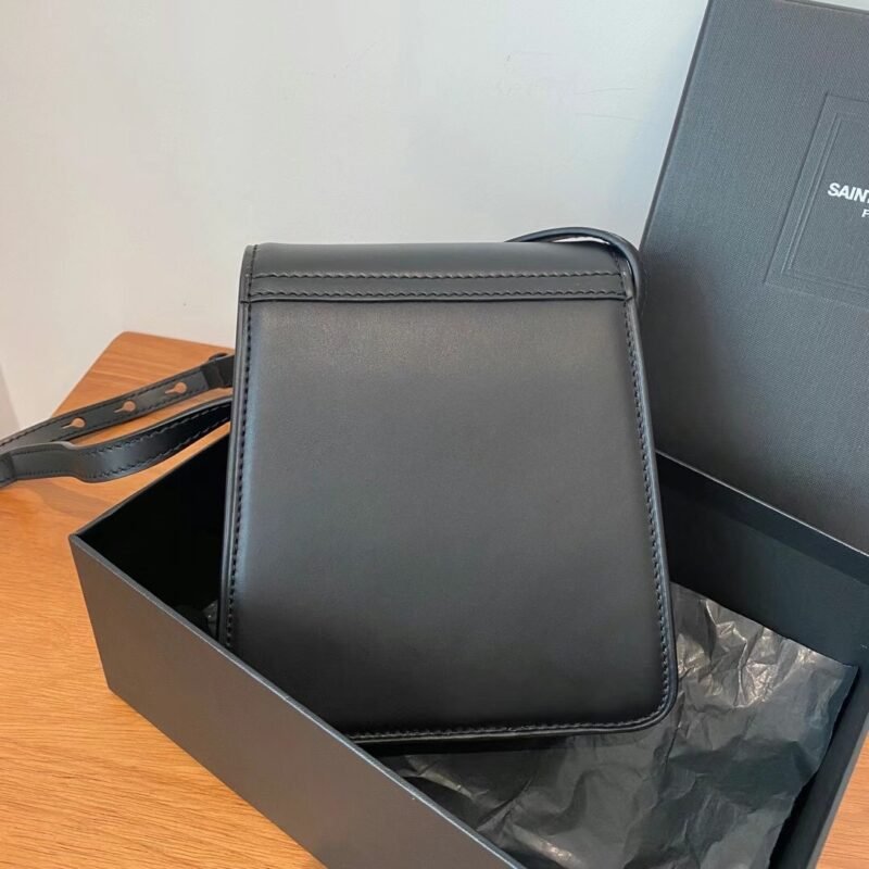 je-22432_1_.jpg YSL Kaia North/South Satchel In Vegeatble-16*18*6CM