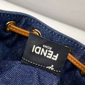 Fendi Mini Mon Tresor Bag -12x18x10CM