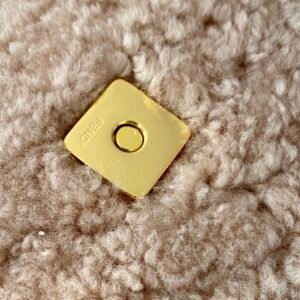 rer-0322247_6_.jpg FendI Medium Baguette Bag-27×6×15CM