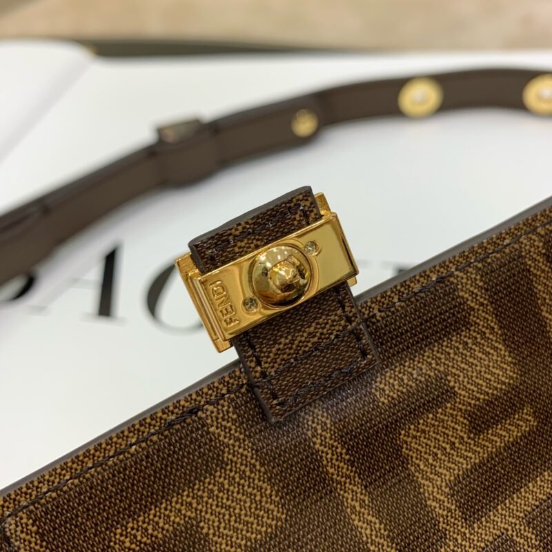 FendI Nano Baguette-10x7x2.5CM