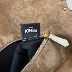 FendI Medium Baguette Bag-26x15x4CM