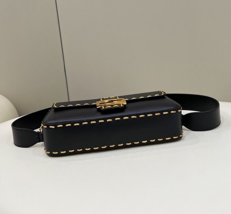 FendI Baguette Bag-26x14x4CM