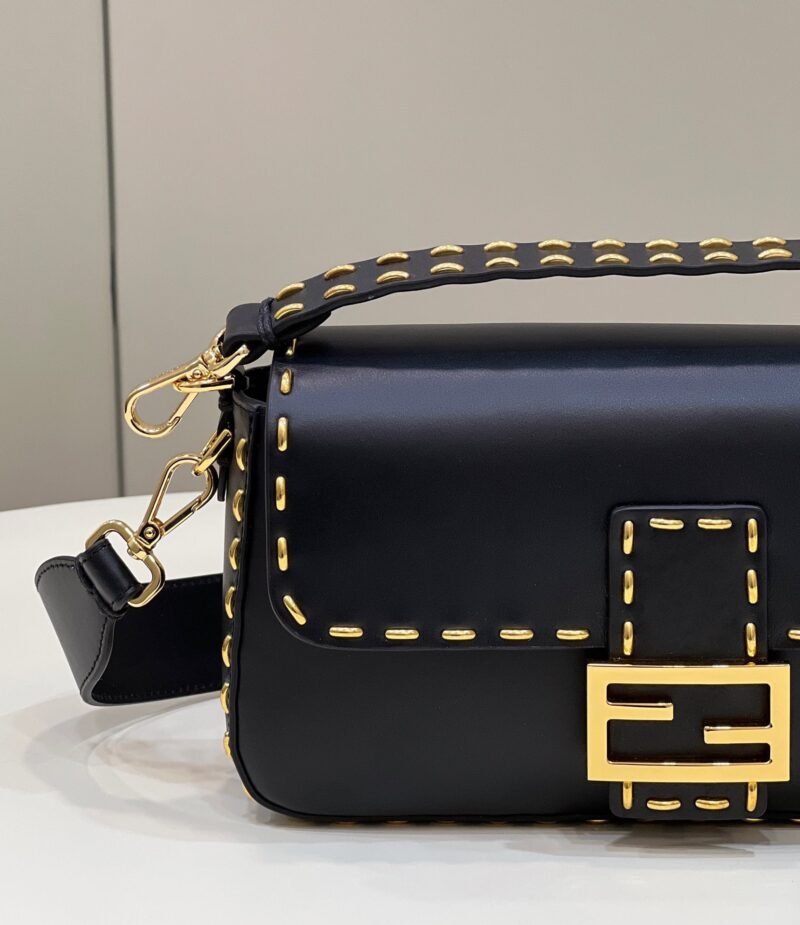 FendI Baguette Bag-26x14x4CM