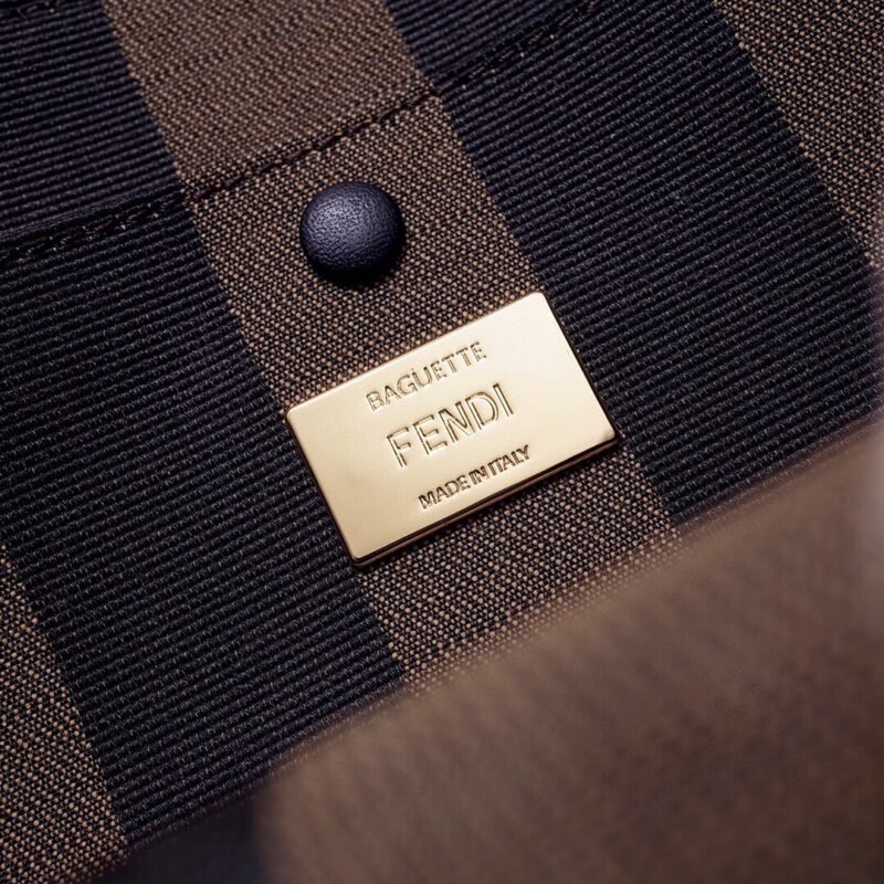 FendI Baguette Bag-26x14x4CM