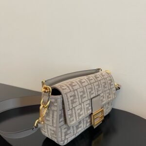 FendI Baguette Bag-26x14x4CM