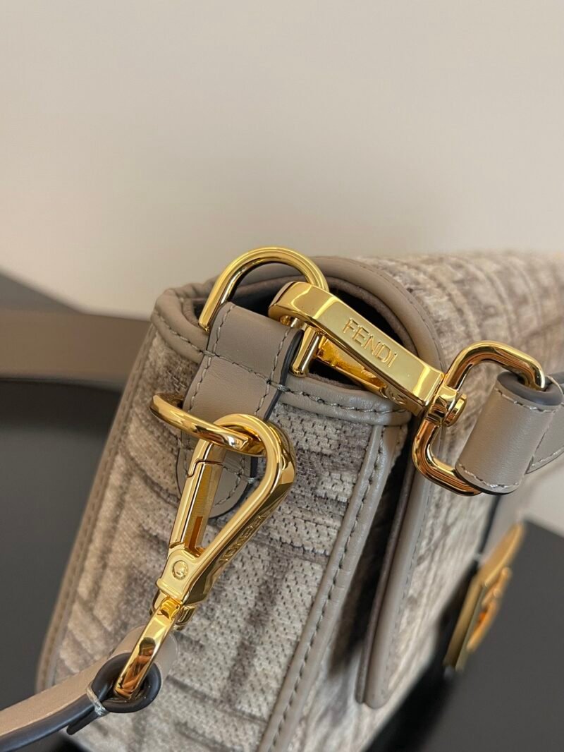 FendI Baguette Bag-26x14x4CM