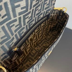 FendI Baguette Bag-26x14x4CM